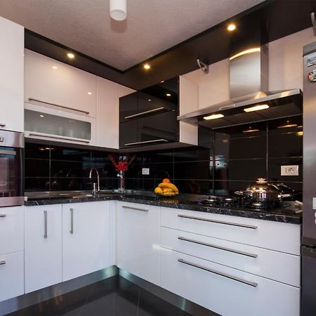 Apartman Sena Примоштен Экстерьер фото